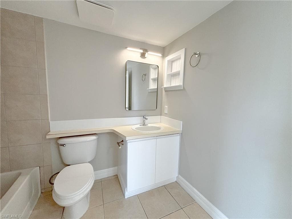 150 Santa Clara DR # 150, NAPLES FL 34104-10