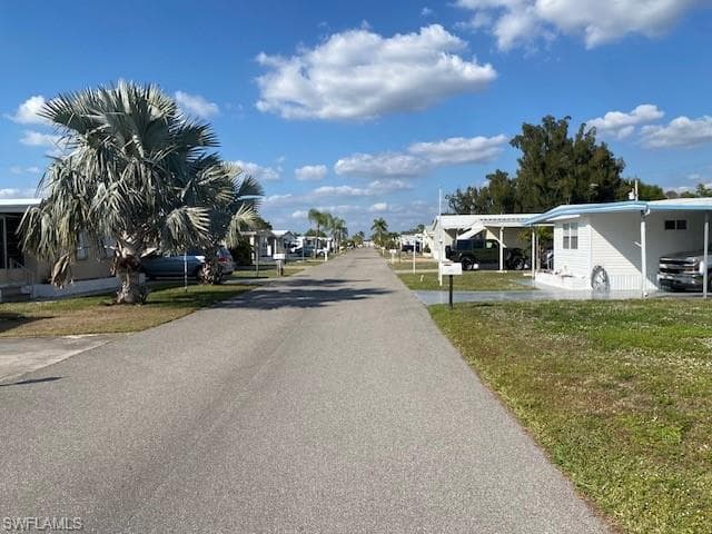 2738 Indianwood DR, NORTH FORT MYERS FL 33917-36