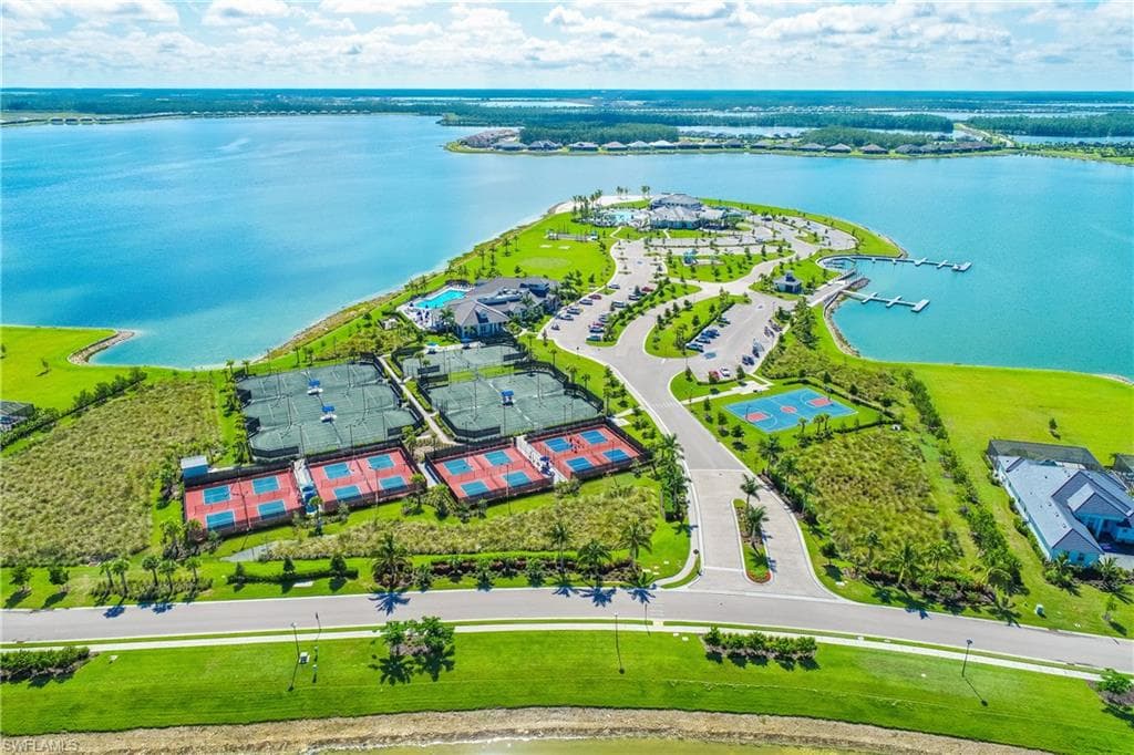 18837 Wildblue BLVD-37