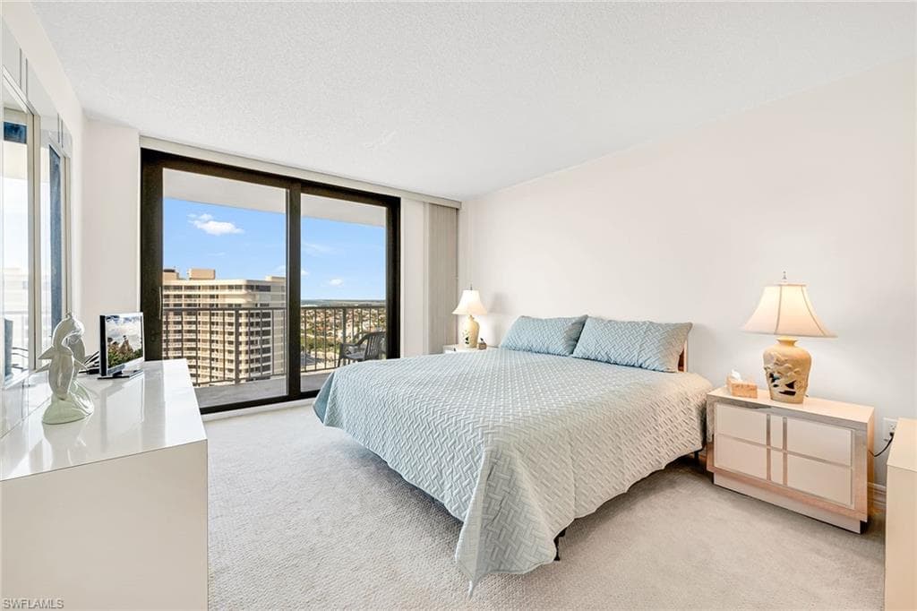 320 Seaview CT # 1810, MARCO ISLAND FL 34145-11