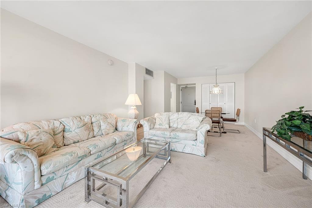 320 Seaview CT # 1810, MARCO ISLAND FL 34145-6