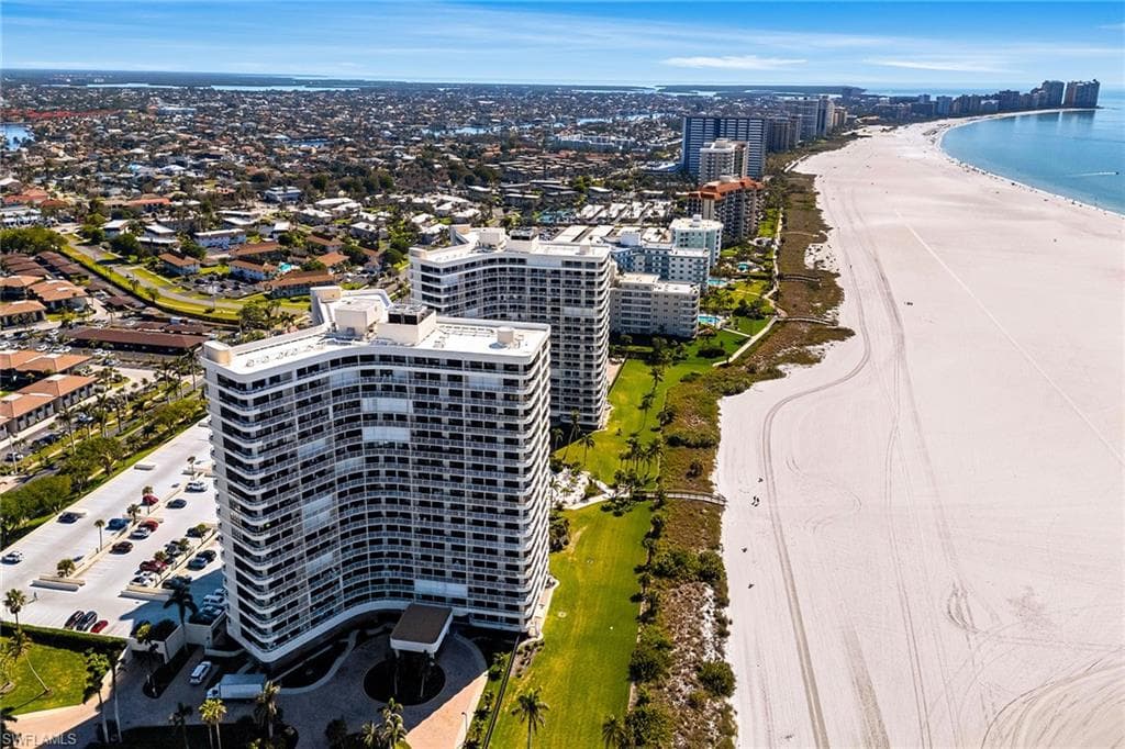 320 Seaview CT # 1810, MARCO ISLAND FL 34145-35