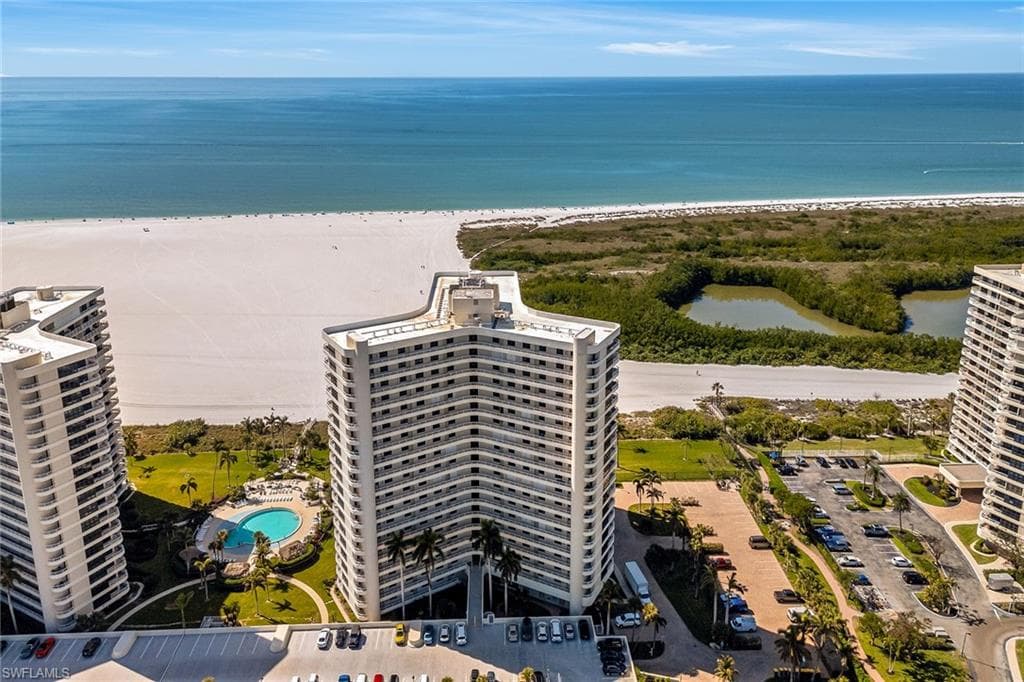 320 Seaview CT # 1810, MARCO ISLAND FL 34145-31