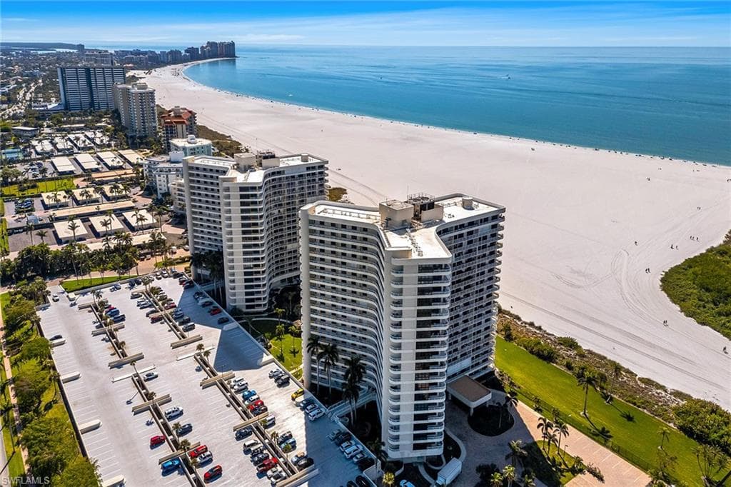 320 Seaview CT # 1810, MARCO ISLAND FL 34145-33