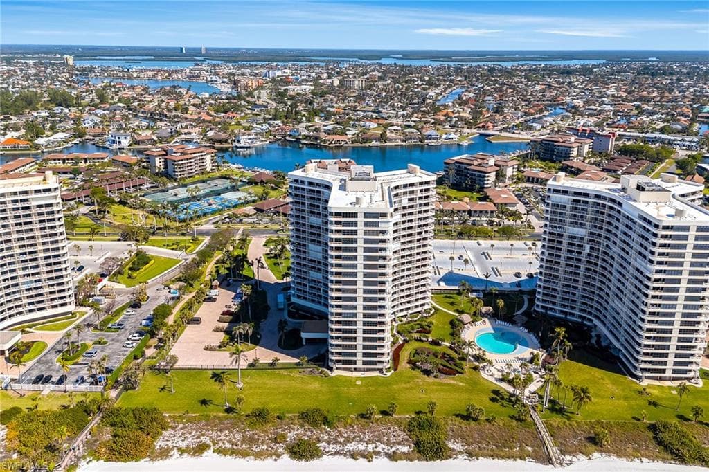 320 Seaview CT # 1810, MARCO ISLAND FL 34145-37
