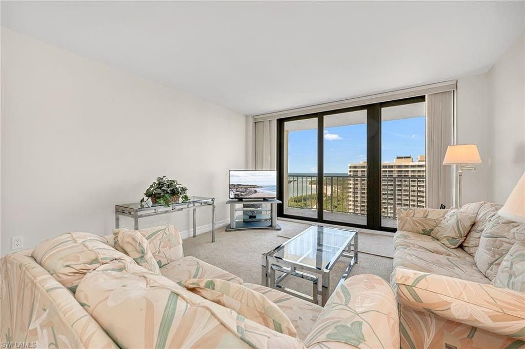 320 Seaview CT # 1810, MARCO ISLAND FL 34145-3