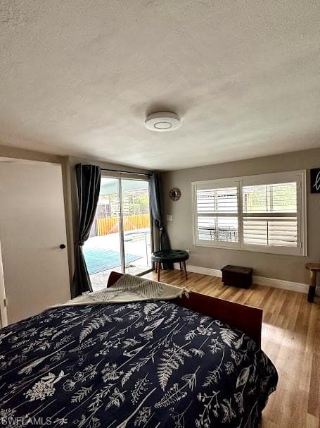 160 4th ST, NAPLES FL 34113-16