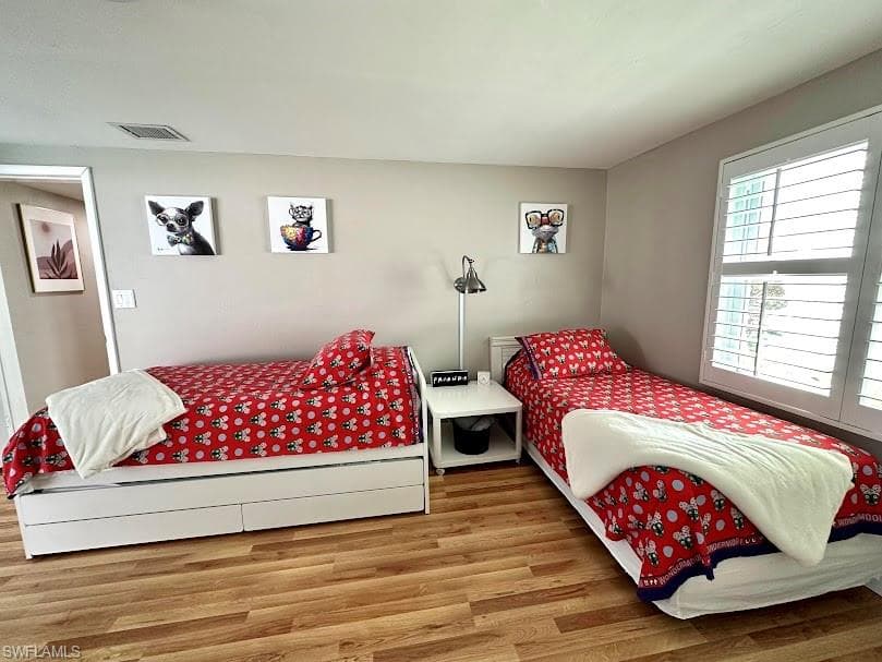 160 4th ST, NAPLES FL 34113-19