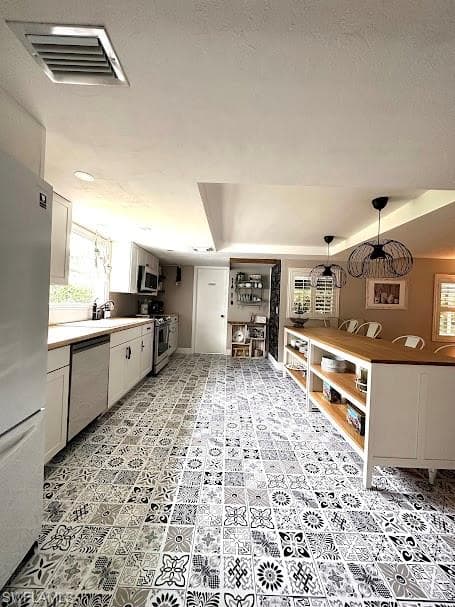 160 4th ST, NAPLES FL 34113-8