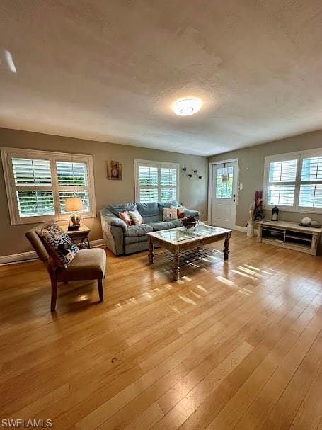 160 4th ST, NAPLES FL 34113-13