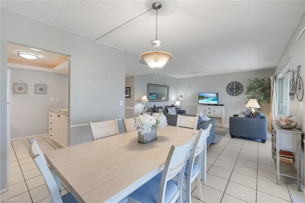 1246 Fulgur ST # 112, SANIBEL FL 33957-11