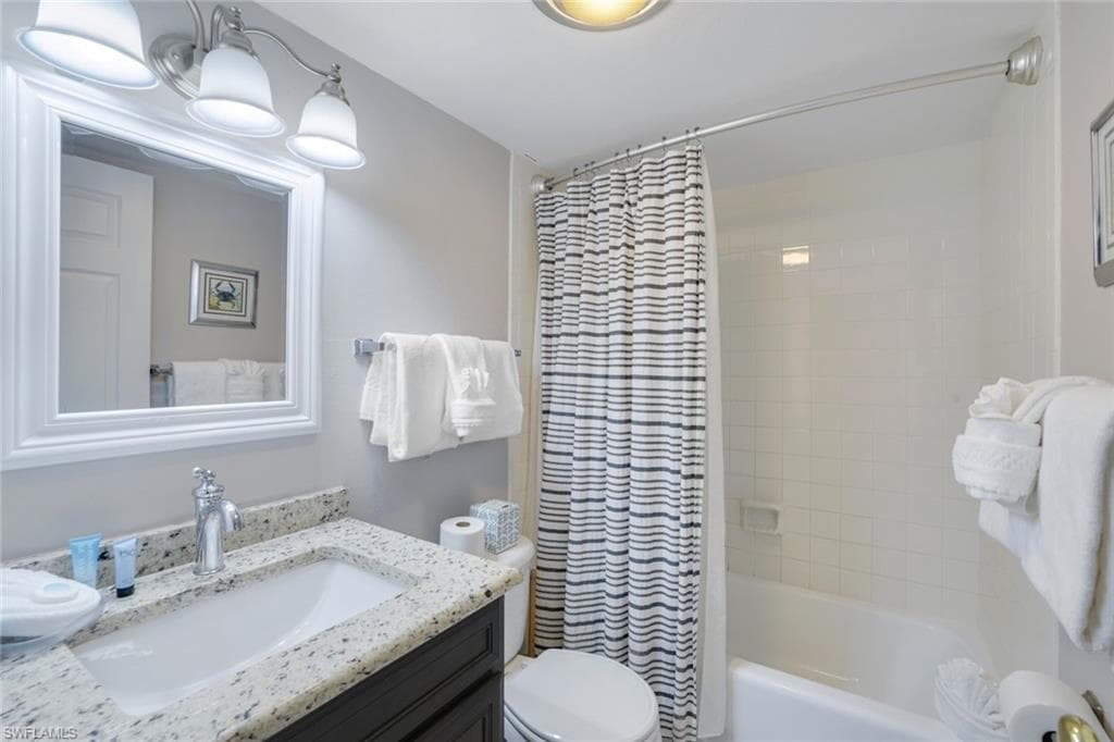 1246 Fulgur ST # 112, SANIBEL FL 33957-21