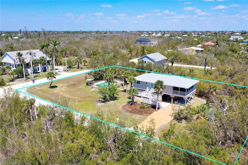490 Marian RD, SANIBEL FL 33957-34