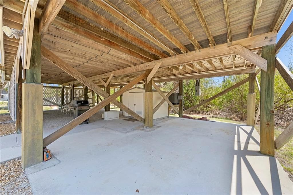 490 Marian RD, SANIBEL FL 33957-30