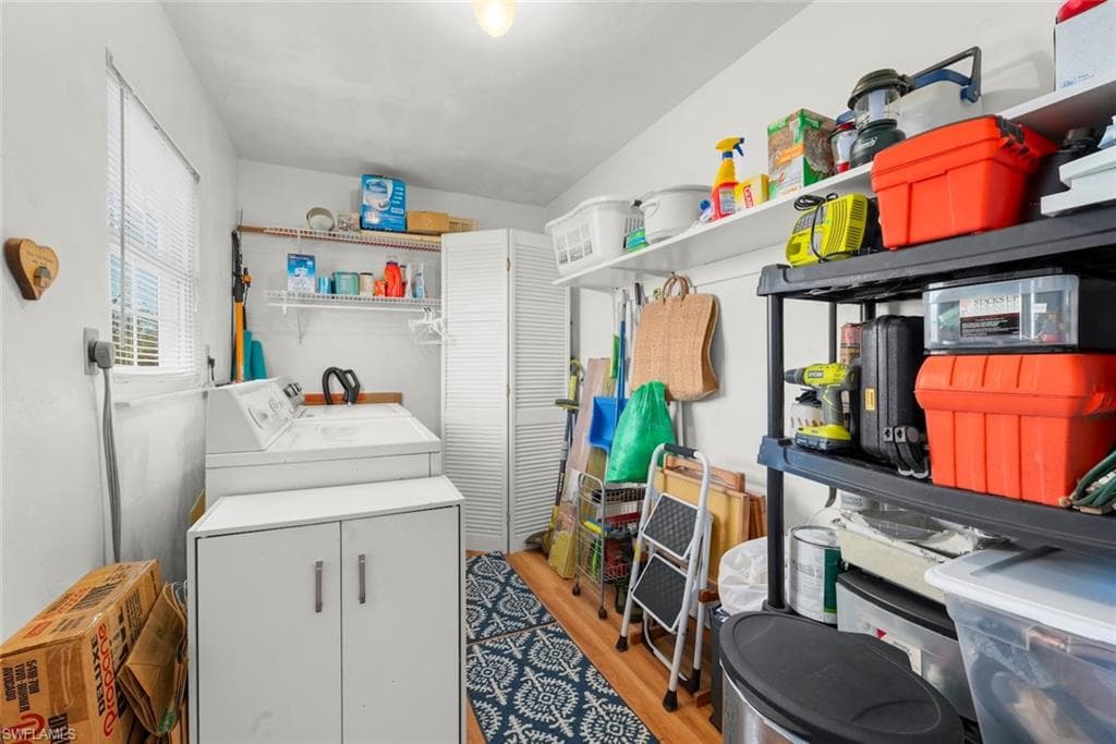 490 Marian RD, SANIBEL FL 33957-20