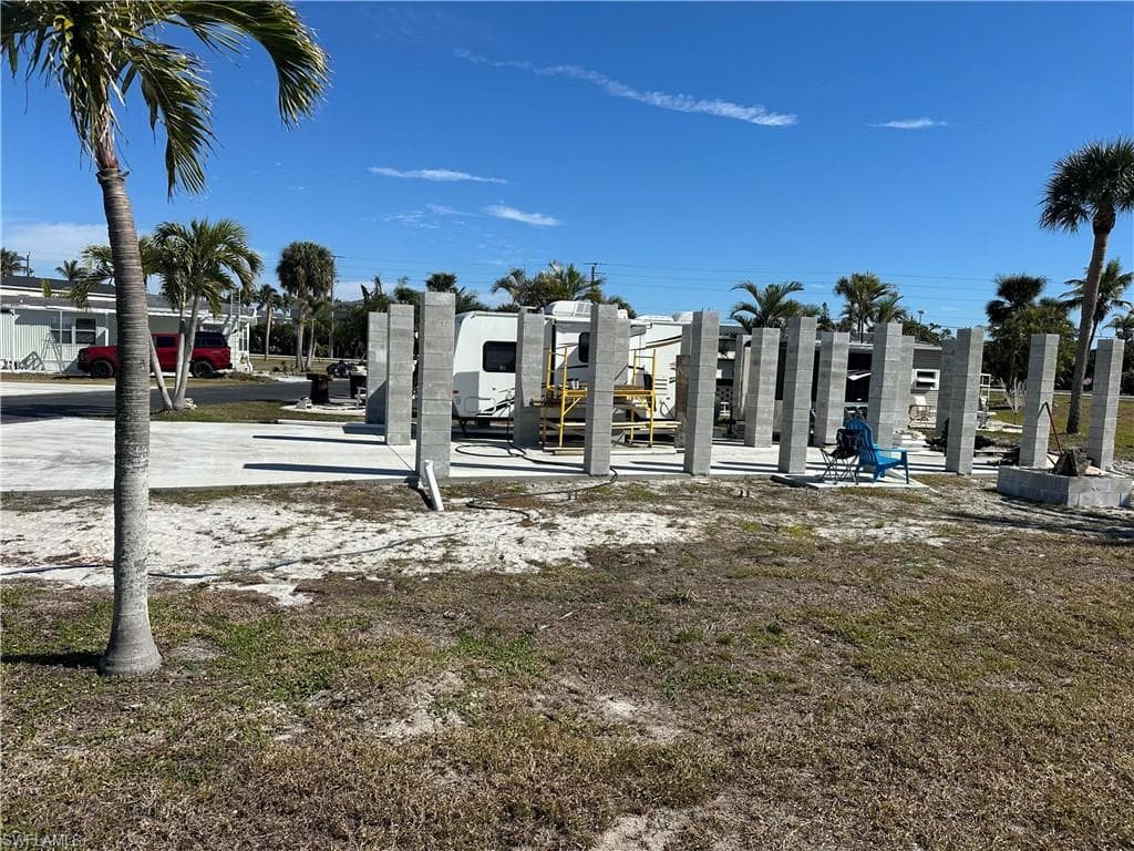 13641 Knot DR, FORT MYERS FL 33908-3