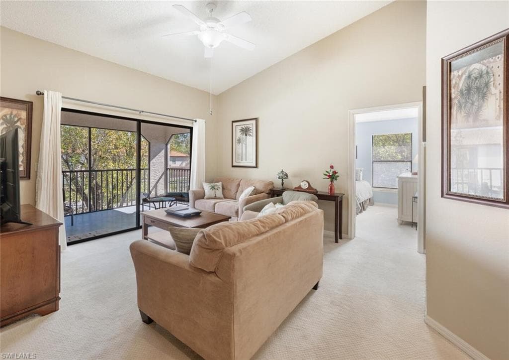 2190 Arbour Walk CIR # 2221, NAPLES FL 34109-5