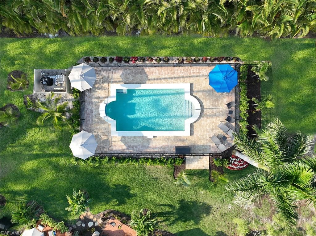 2708 Santa Cruz BLVD, NAPLES FL 34112-11