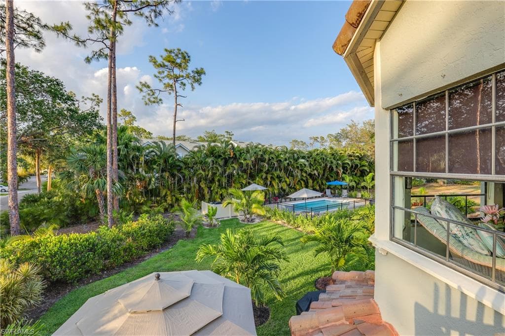 2708 Santa Cruz BLVD, NAPLES FL 34112-3