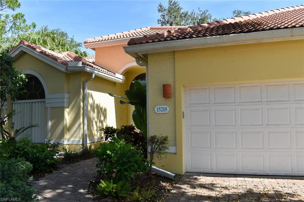 15218 Storrington PL # M100, NAPLES FL 34110-16