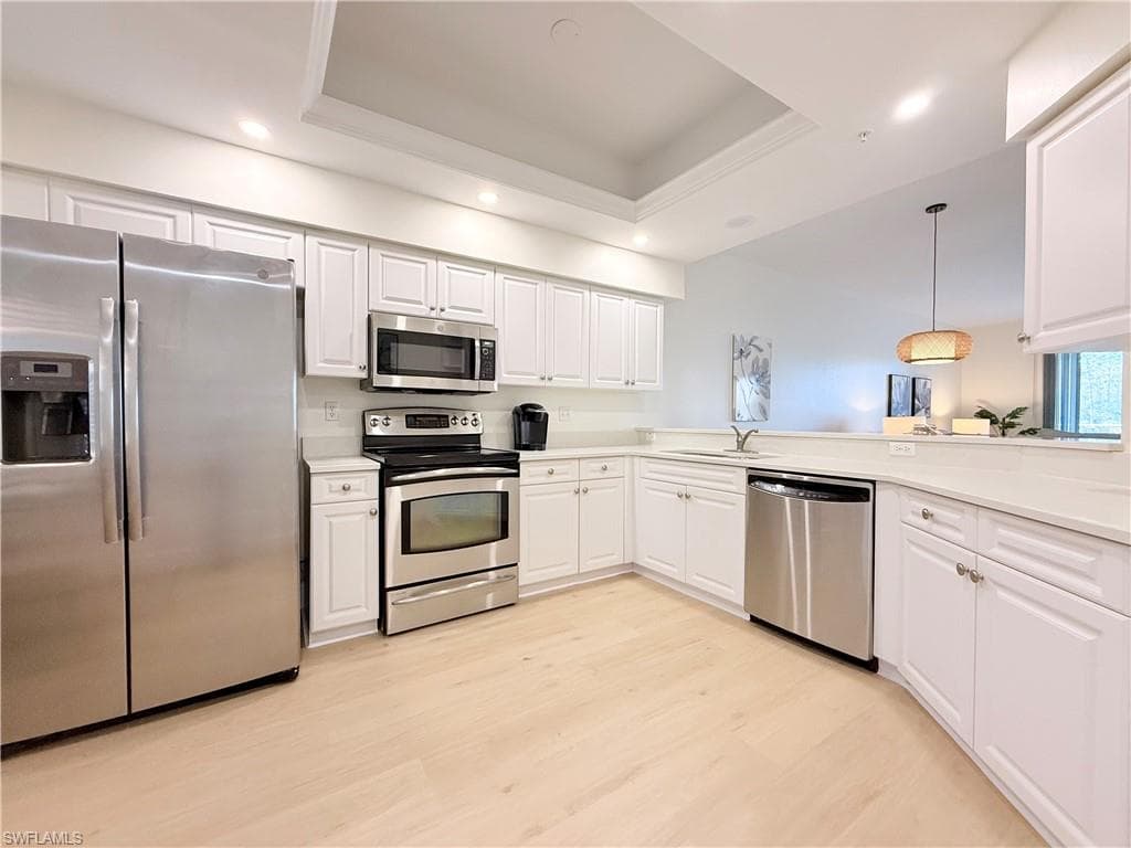 8605 Naples Heritage DR # 216, NAPLES FL 34112-2