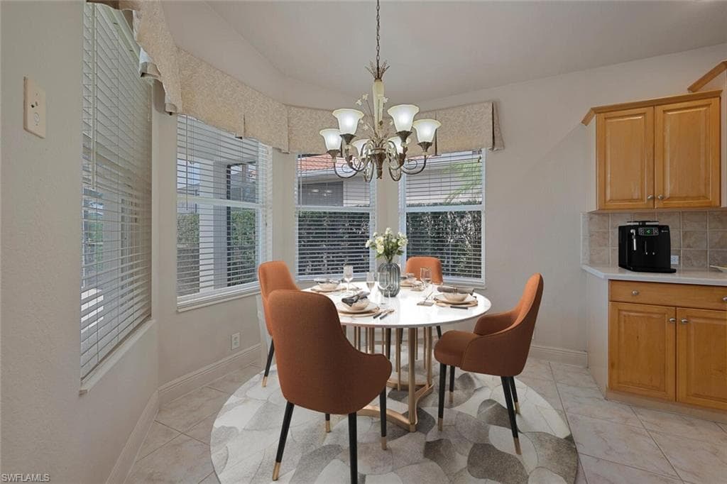 20241 Rookery DR, ESTERO FL 33928-6