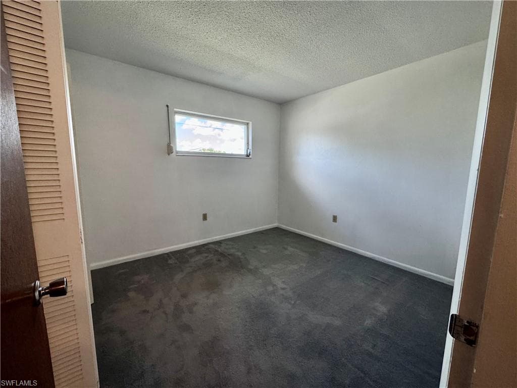 626 Joel BLVD, LEHIGH ACRES FL 33936-22