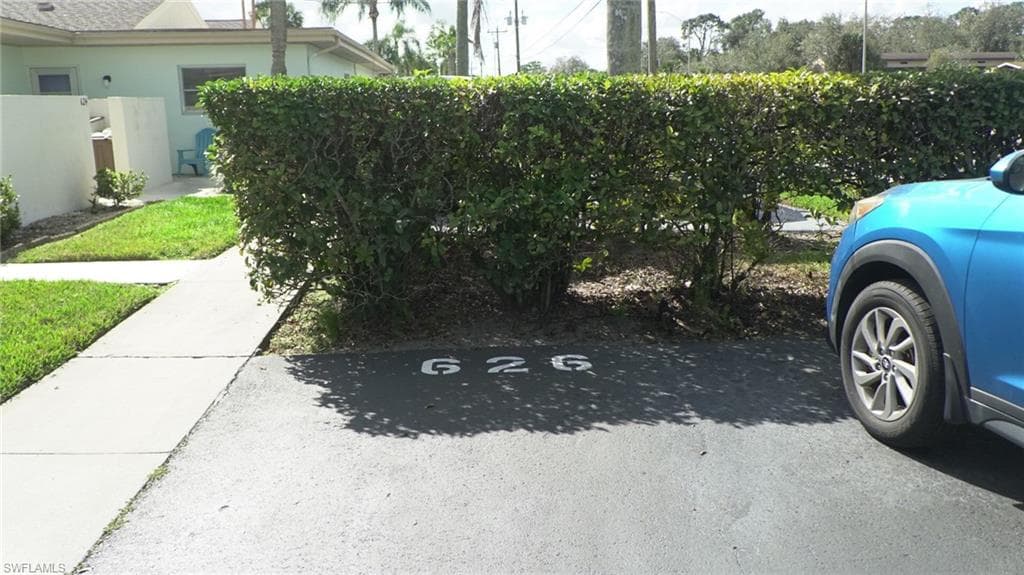 626 Joel BLVD, LEHIGH ACRES FL 33936-3
