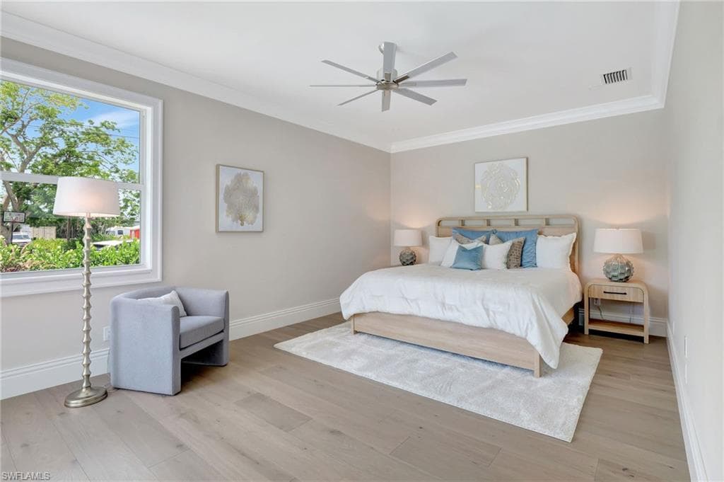 1308 Ridge ST, NAPLES FL 34103-22