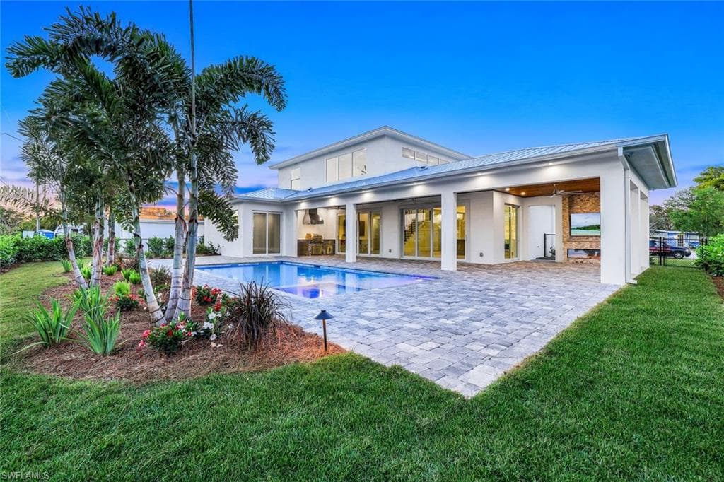 1308 Ridge ST, NAPLES FL 34103-2