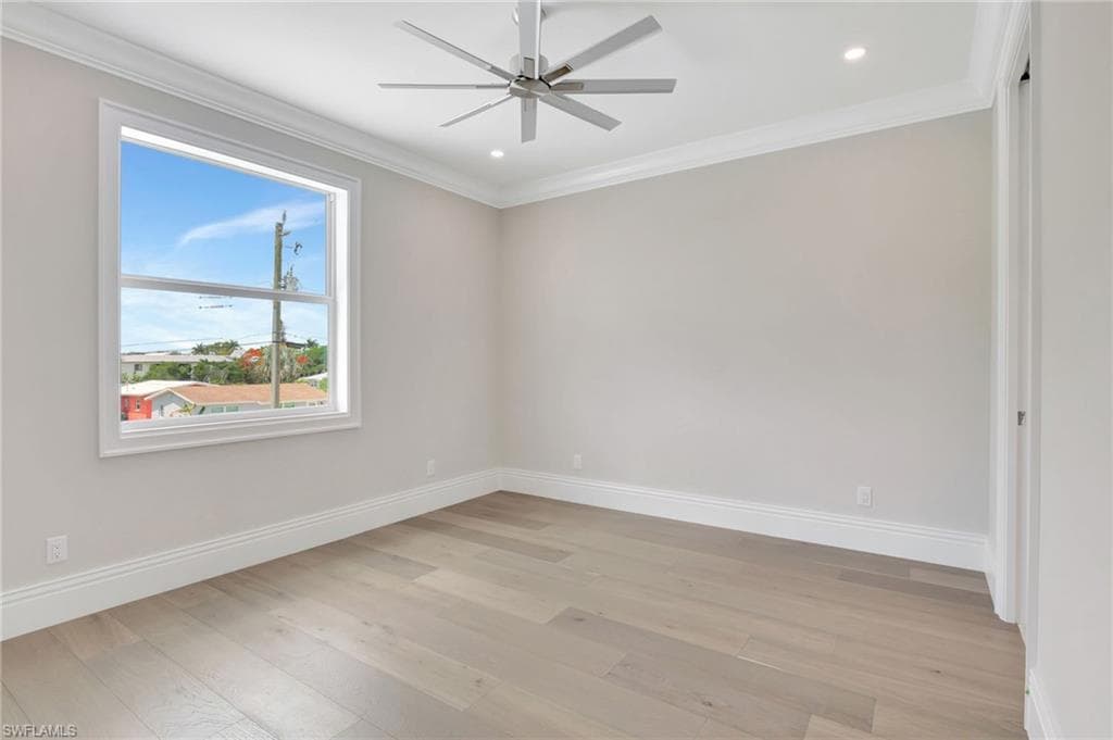 1308 Ridge ST, NAPLES FL 34103-33