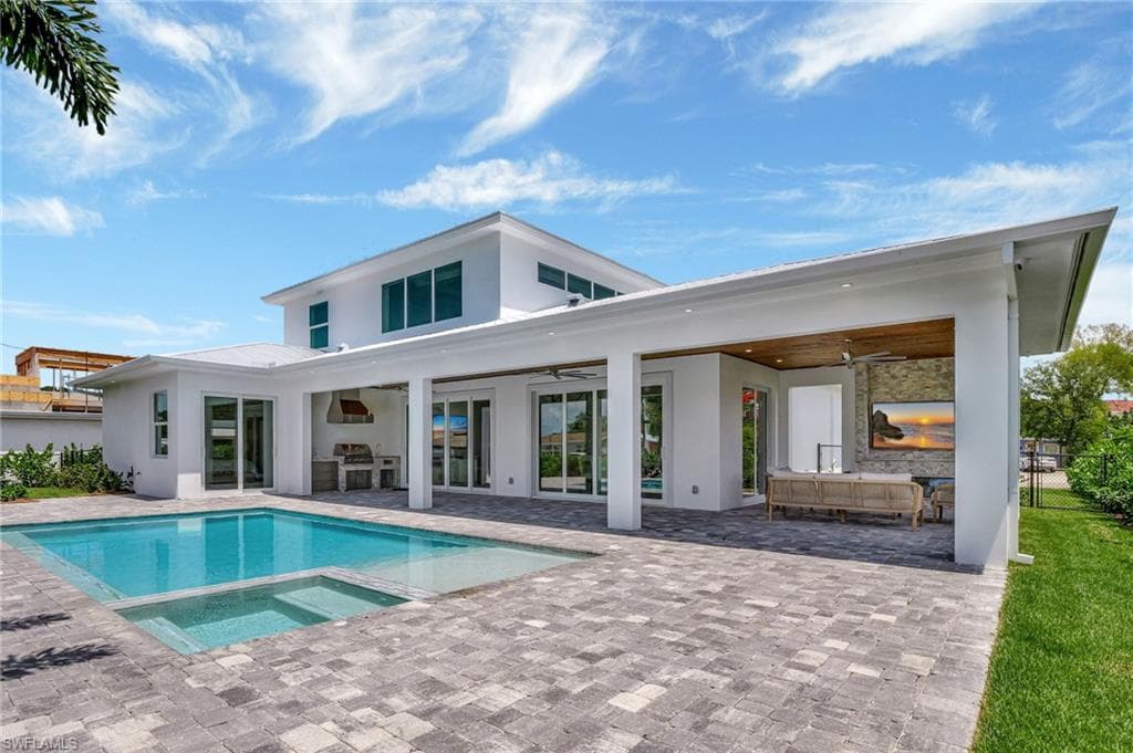 1308 Ridge ST, NAPLES FL 34103-34