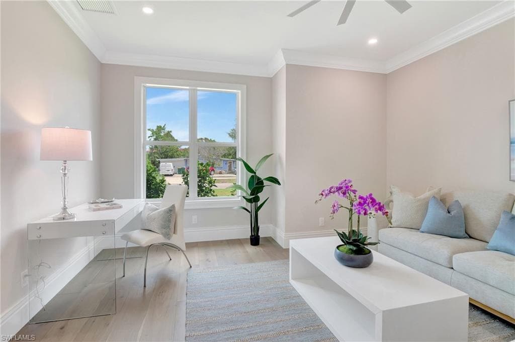 1308 Ridge ST, NAPLES FL 34103-7