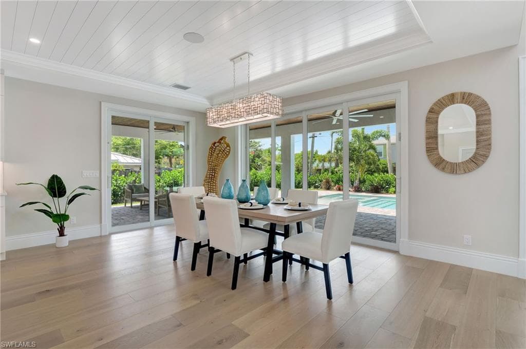 1308 Ridge ST, NAPLES FL 34103-20