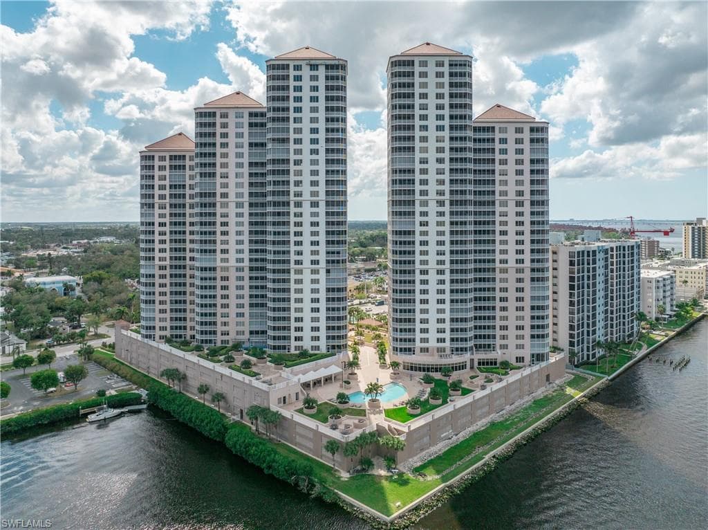 2090 W First ST # I2409, FORT MYERS FL 33901-41