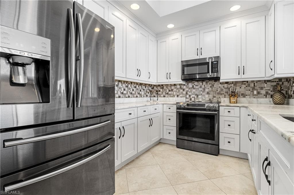 2090 W First ST # I2409, FORT MYERS FL 33901-13