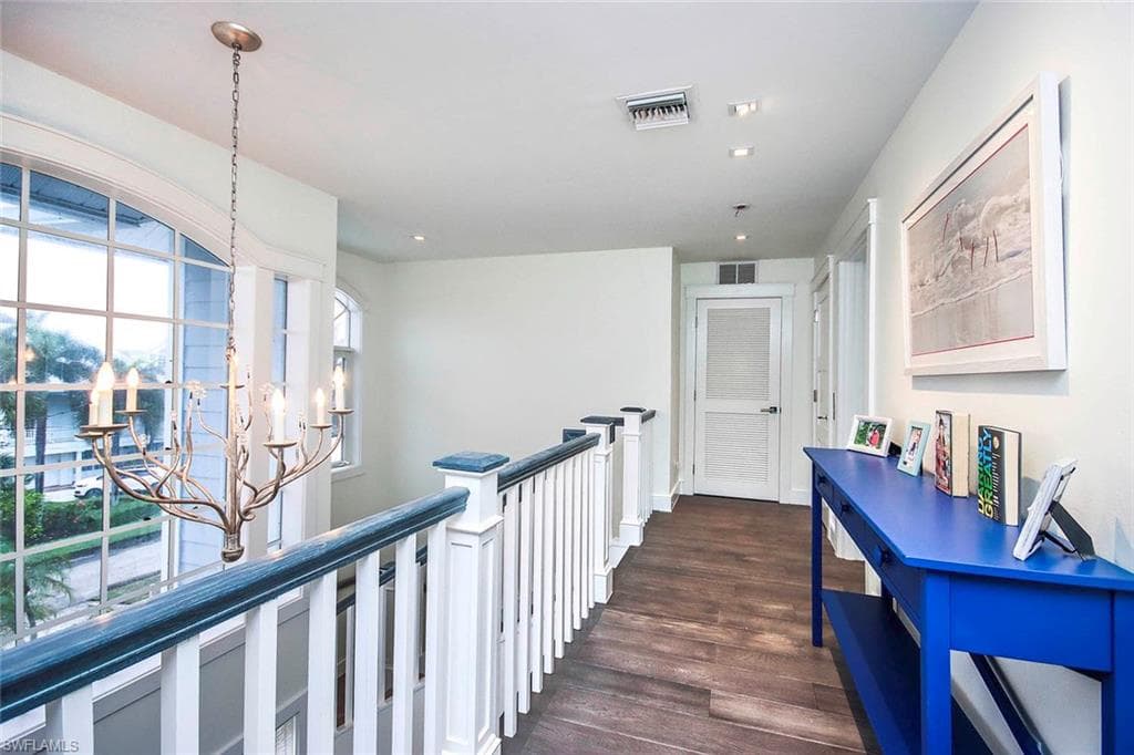 1656 Hibiscus DR, SANIBEL FL 33957-22