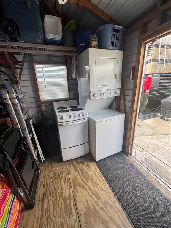 69 Kumquat LN # 192, NAPLES FL 34114-29