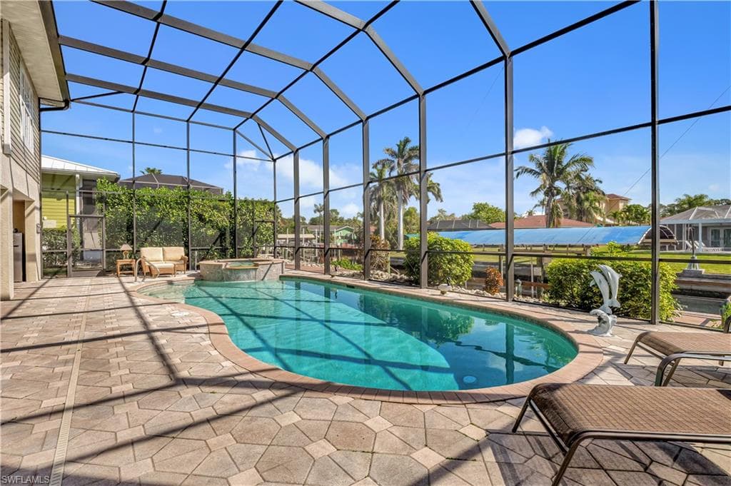 27041 Flamingo DR, BONITA SPRINGS FL 34135-42