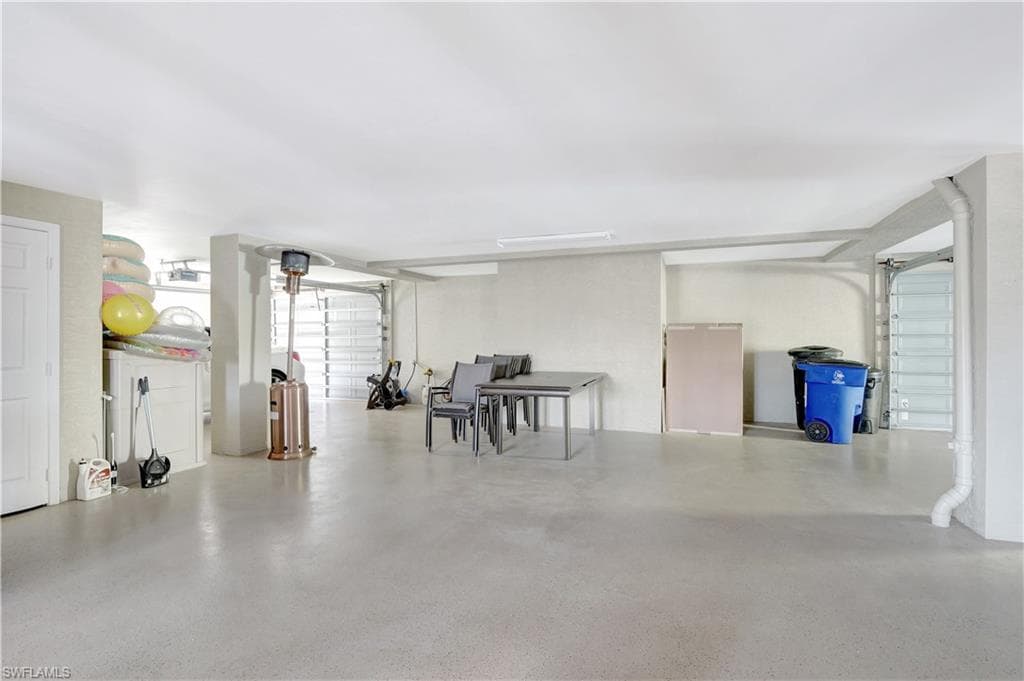 27041 Flamingo DR, BONITA SPRINGS FL 34135-35