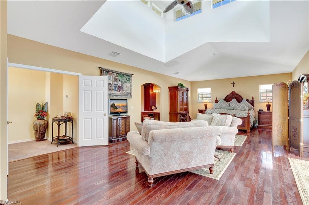 27041 Flamingo DR, BONITA SPRINGS FL 34135-28