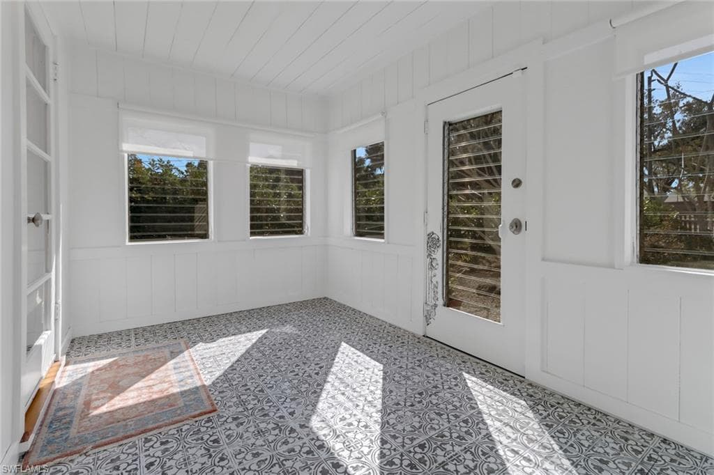 847 James ST, FORT MYERS FL 33916-15