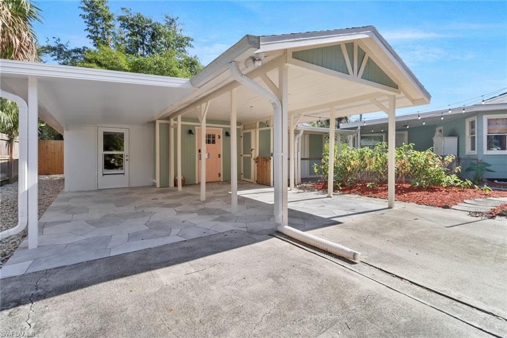 847 James ST, FORT MYERS FL 33916-4