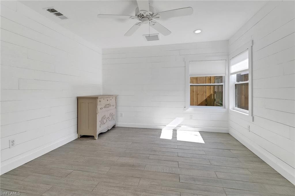 847 James ST, FORT MYERS FL 33916-19