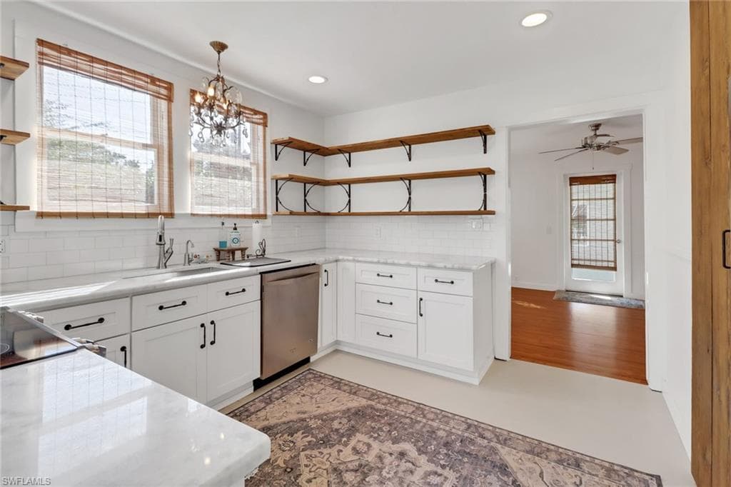 847 James ST, FORT MYERS FL 33916-8