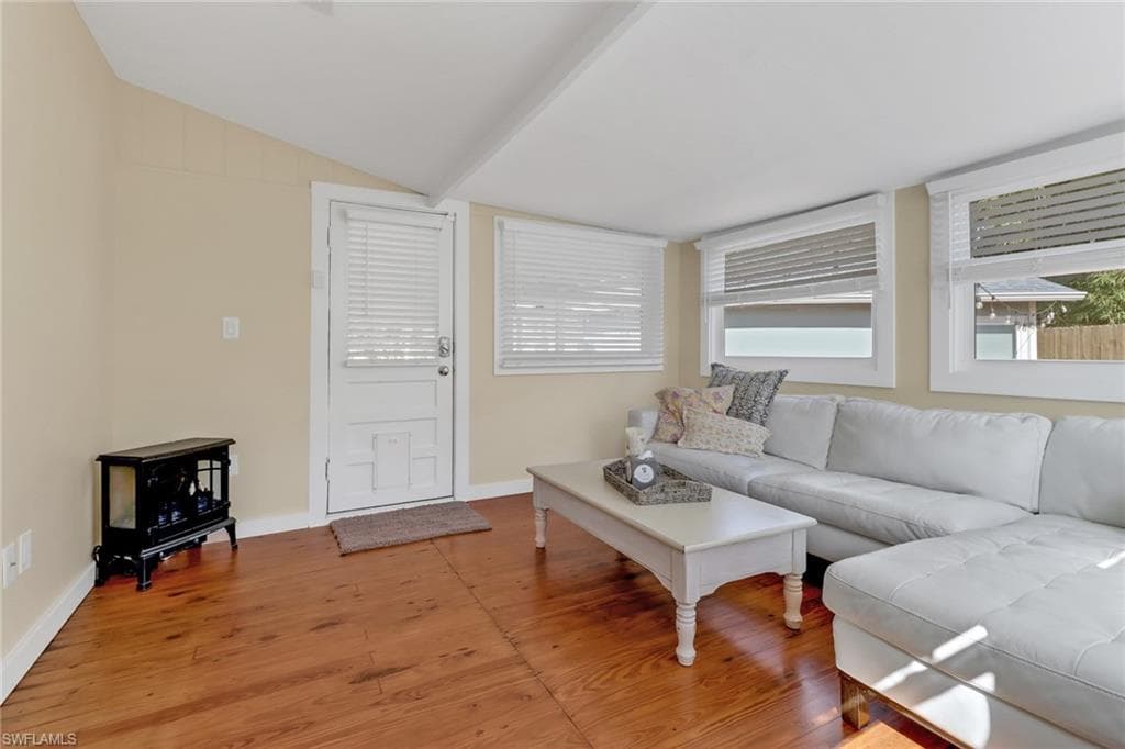 847 James ST, FORT MYERS FL 33916-17