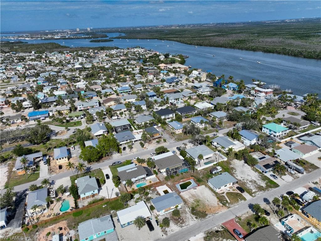 161 Hibiscus DR, FORT MYERS BEACH FL 33931-22