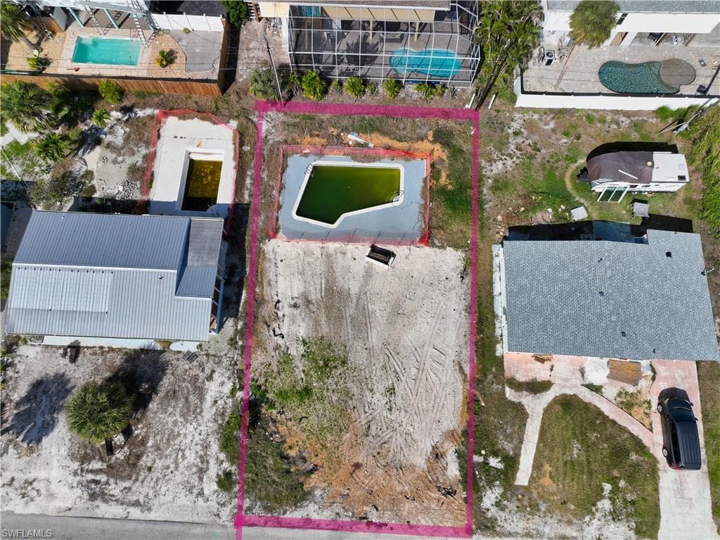 161 Hibiscus DR, FORT MYERS BEACH FL 33931-1