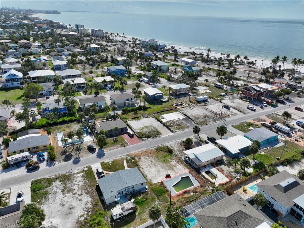 161 Hibiscus DR, FORT MYERS BEACH FL 33931-11