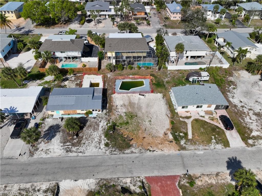 161 Hibiscus DR, FORT MYERS BEACH FL 33931-31